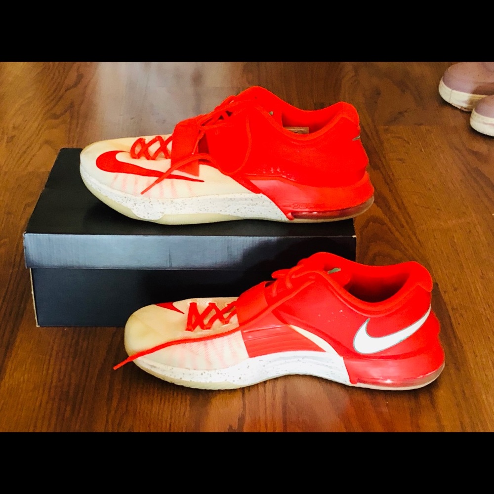 Nike shoes